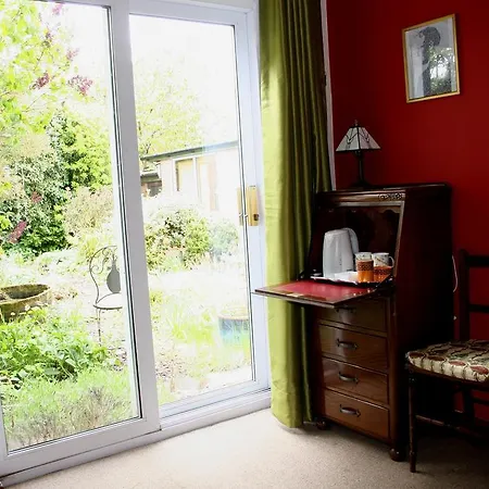 Mere Cottage B & B-3