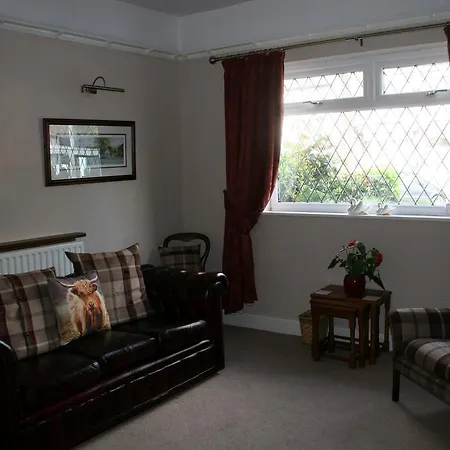 Mere Cottage B & B-2